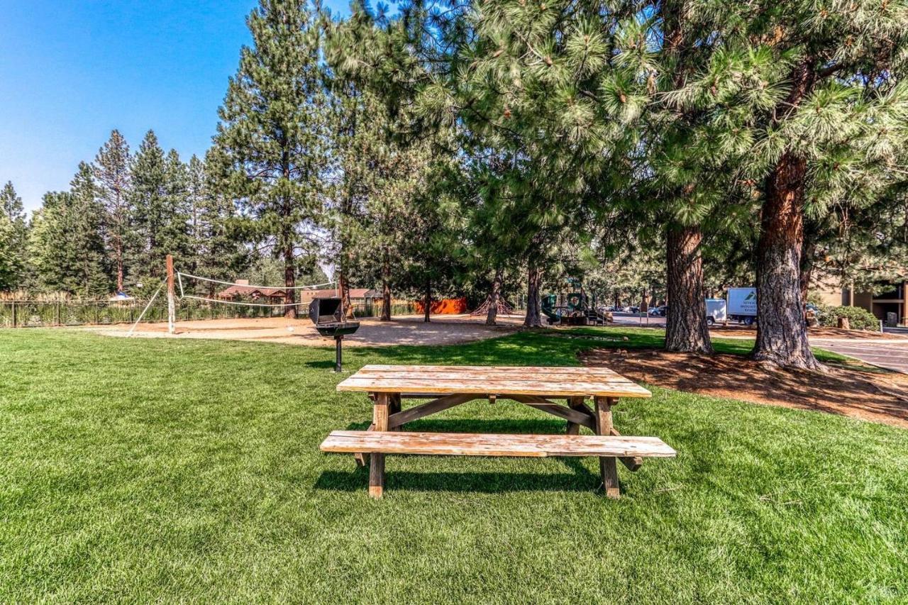 Seventh Mountain Resort Bend Exterior foto
